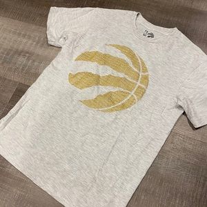 Raptors T-shirt
